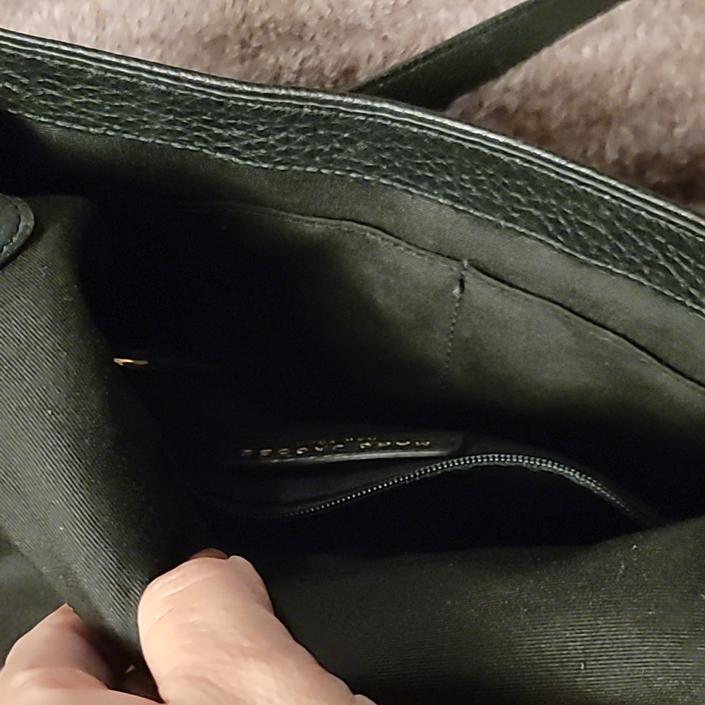 Marc Jacobs Leather Shoulder Bag - Picture 10 of 10
